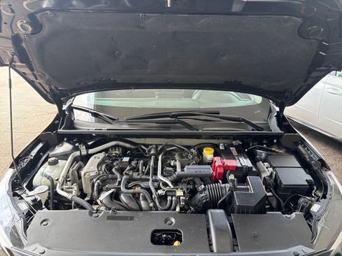 Used 2025 Nissan Sentra S FWD image 32