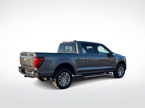 Used 2025 Ford F150 Lariat w/ Equipment Group 502A High image 9