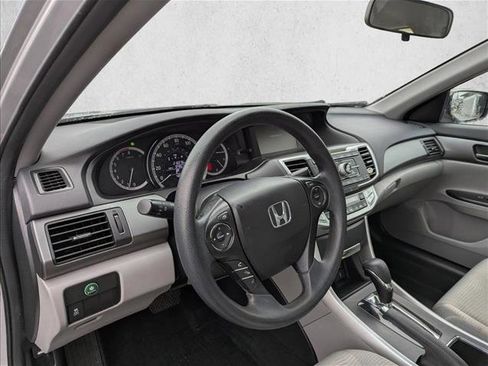 Used 2015 Honda Accord LX image 12