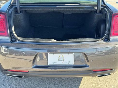 Used 2023 Chrysler 300 S image 4