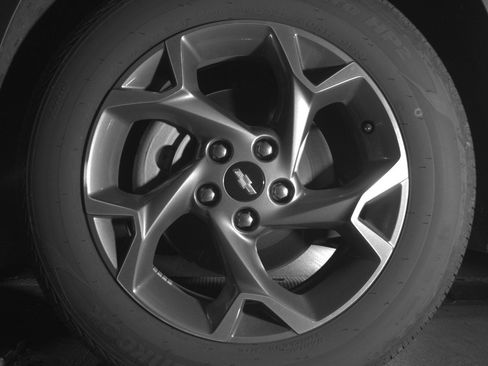 Used 2025 Chevrolet Trax LT w/ LT Convenience Package FWD image 12