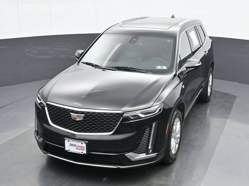 Used 2023 Cadillac XT6 Luxury AWD/4WD image 16