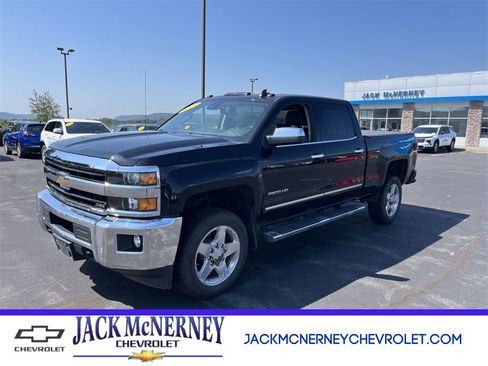 Used 2019 Chevrolet Silverado 2500 LTZ w/ LTZ Plus Package image 1