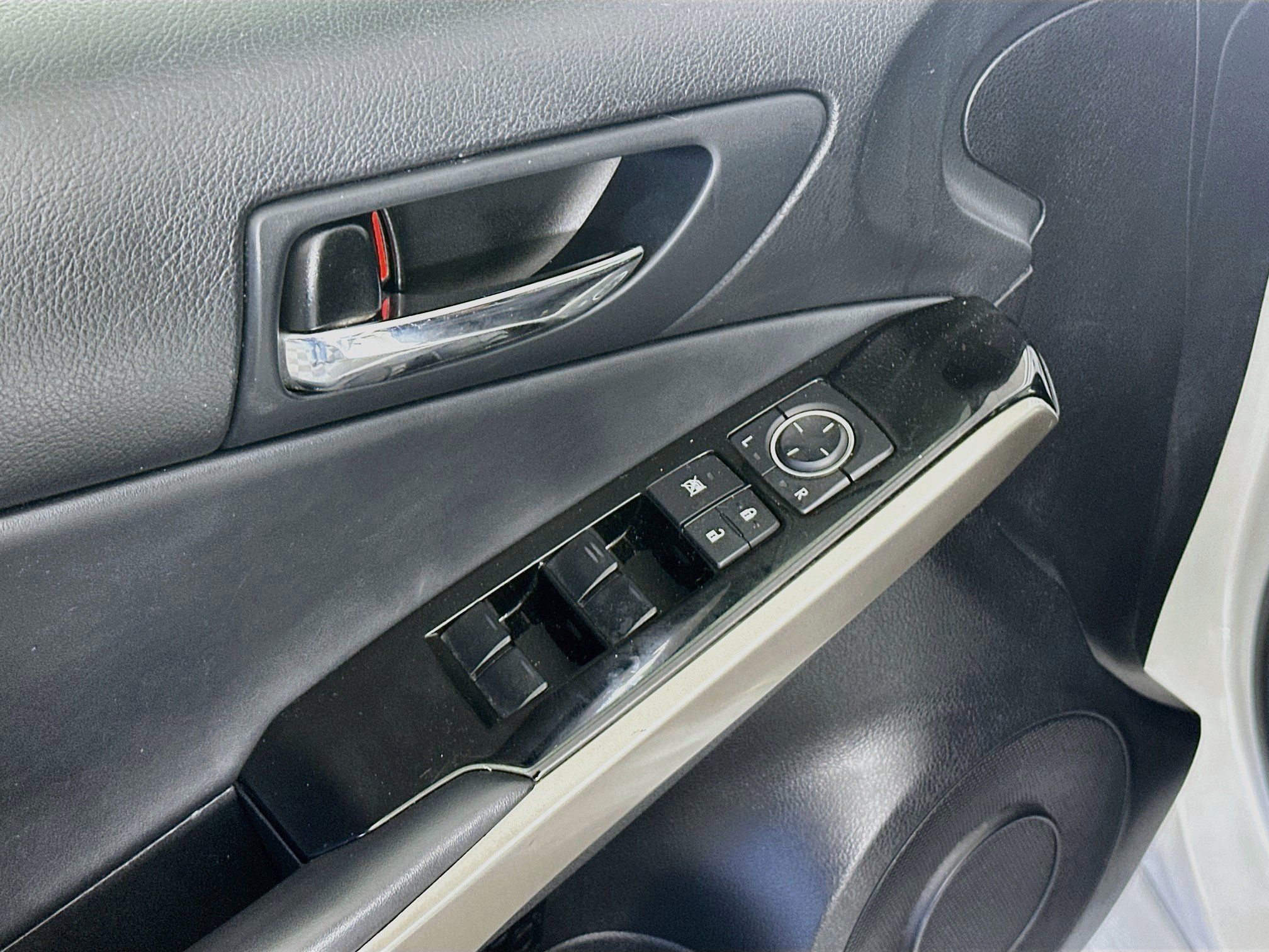 Used 2015 Lexus IS 250 RWD image 15