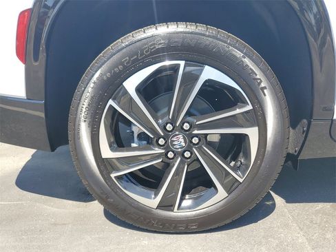 New 2026 Buick Enclave Sport Touring w/ Power Package image 5