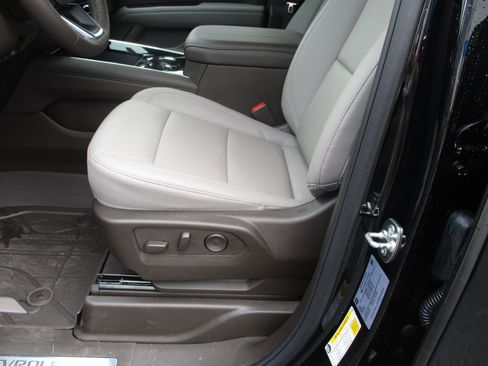 New 2026 Chevrolet Tahoe Z71 w/ Comfort Package image 10