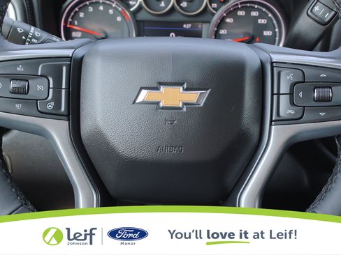 Used 2022 Chevrolet Silverado 1500 LT w/ Z71 Off-Road Package image 17