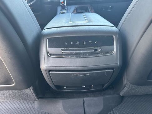 Used 2021 Cadillac Escalade ESV Premium Luxury w/ Driver Assist Tech Package image 18