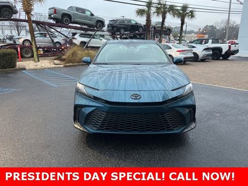 Used 2026 Toyota Camry SE image 36