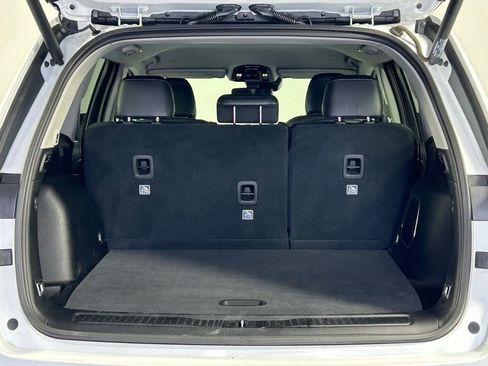 Used 2023 Jeep Grand Cherokee Limited image 14