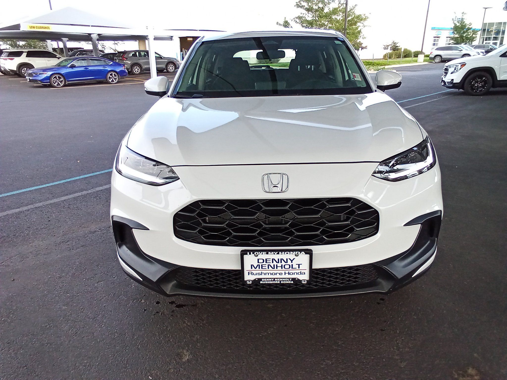 Certified 2024 Honda HR-V LX image 2