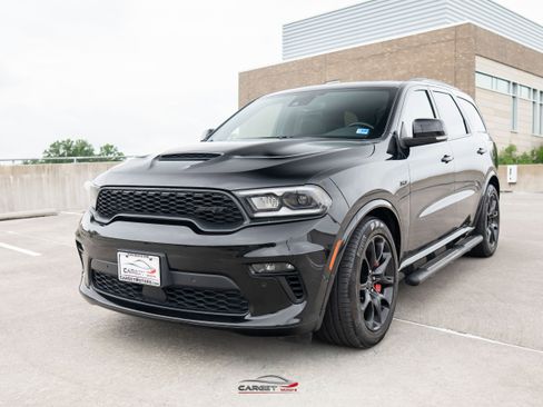 Used 2021 Dodge Durango SRT w/ Technology Group AWD/4WD image 3