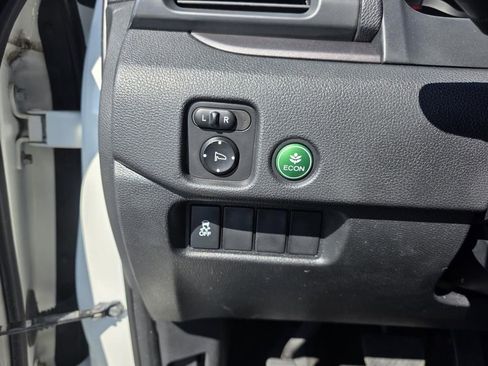 Used 2018 Honda Pilot EX-L image 14