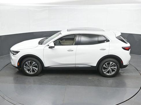 Used 2022 Buick Envision Essence w/ Technology Package I AWD/4WD image 31