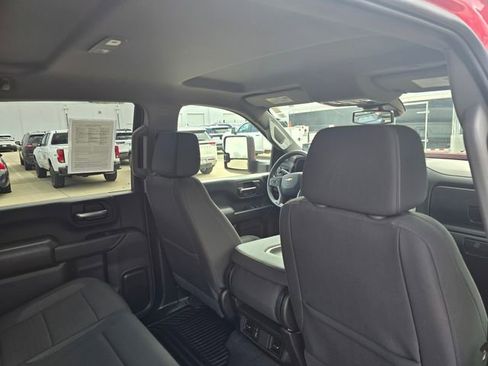 Used 2025 Chevrolet Silverado 2500 Custom w/ Custom Convenience Package AWD/4WD image 21
