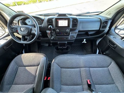 Used 2023 RAM ProMaster 2500 w/ Convenience Group image 18