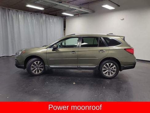 Used 2018 Subaru Outback 3.6R Touring image 6