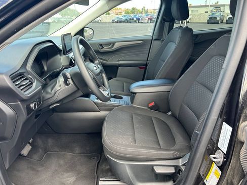 Used 2025 Ford Escape Active AWD/4WD image 25