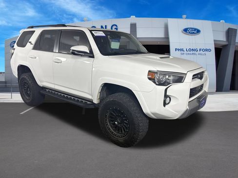 Used 2020 Toyota 4Runner TRD Off-Road Premium w/ Moonroof Package AWD/4WD image 7