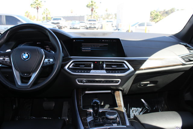 Used 2023 BMW X5 xDrive45e AWD/4WD image 10