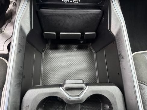 Used 2026 RAM 1500 Laramie AWD/4WD image 29