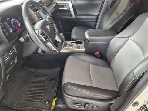 Used 2023 Toyota 4Runner SR5 Premium RWD image 22