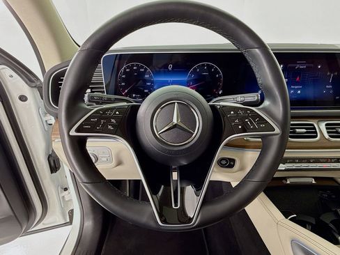 Used 2024 Mercedes-Benz GLE 350 4MATIC image 15