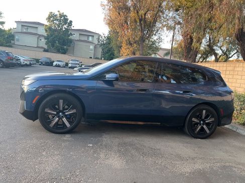 Certified 2024 BMW iX xDrive50 w/ Premium Package AWD/4WD image 3