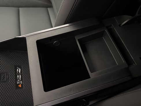 New 2026 GMC Terrain AT4 w/ Convenience Package III image 42