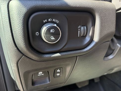 Used 2022 RAM 1500 Rebel w/ Rebel Level 2 Equipment Group AWD/4WD image 17