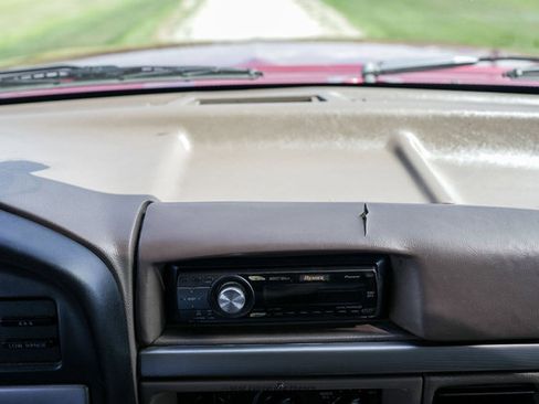 Used 1994 Ford Bronco Eddie Bauer AWD/4WD image 32