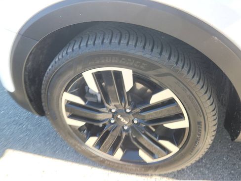 Used 2023 Kia Telluride SX AWD/4WD image 19