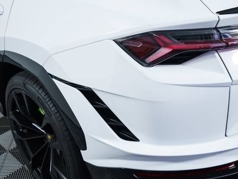 Used 2024 Lamborghini Urus S AWD/4WD image 20