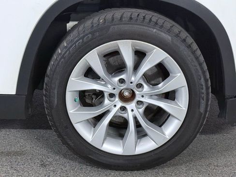 Used 2014 BMW X1 xDrive28i image 5
