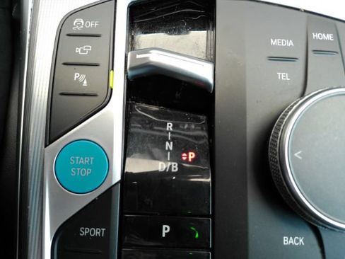 Used 2023 BMW i4 eDrive40 RWD image 53