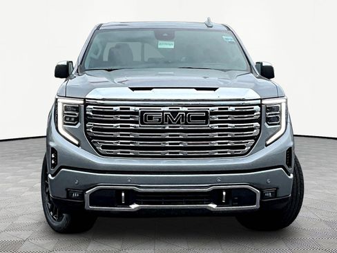 New 2026 GMC Sierra 1500 Denali w/ Denali Reserve Package AWD/4WD image 2