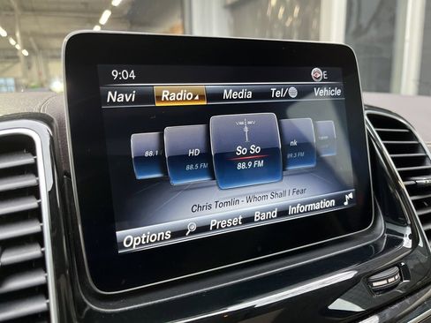 Used 2018 Mercedes-Benz GLE 43 AMG GLE 43 AMG image 33