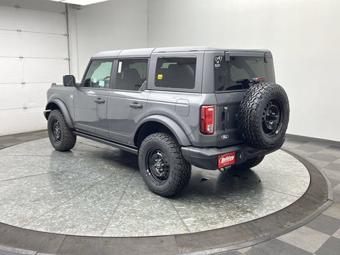 Used 2026 Ford Bronco Big Bend w/ Black Diamond Package AWD/4WD image 2