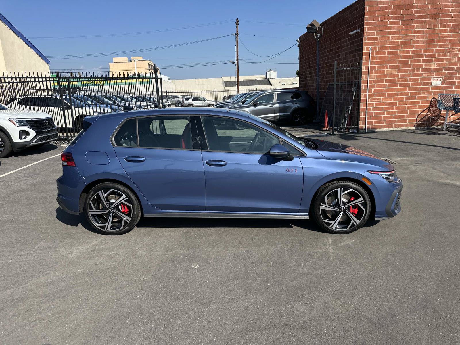 New 2026 Volkswagen GTI SE FWD image 3