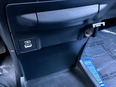 Used 2024 Honda Odyssey Sport image 31