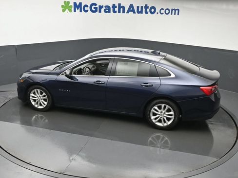 Used 2018 Chevrolet Malibu LT w/ Leather Package FWD image 24