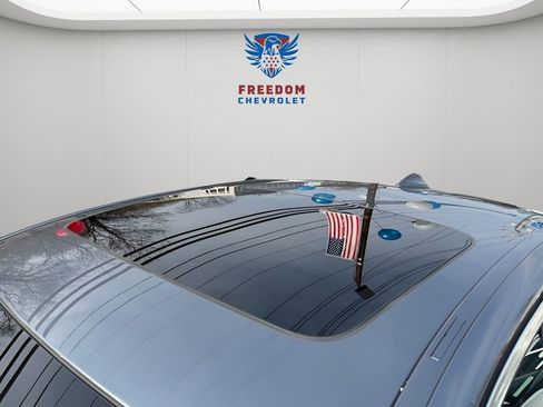 Used 2020 BMW 530i xDrive w/ Premium Package image 11