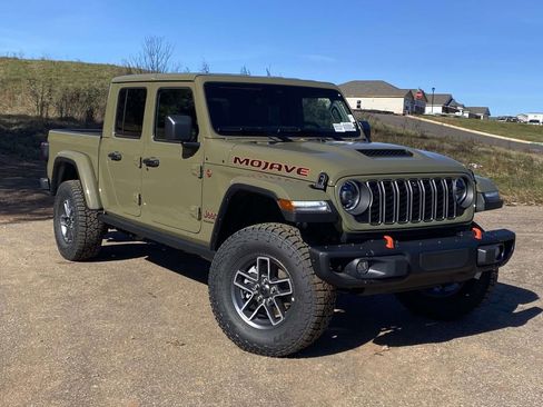 New 2026 Jeep Gladiator Mojave AWD/4WD image 32