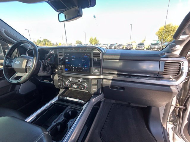 Used 2024 Ford F350 Lariat w/ Lariat Ultimate Package AWD/4WD image 35