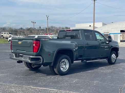 New 2026 Chevrolet Silverado 3500 LT w/ All Star Edition image 7