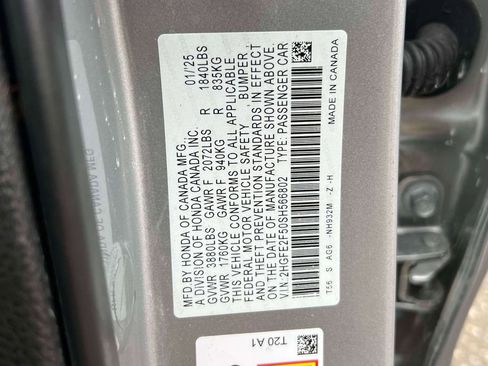 Used 2025 Honda Civic Sport image 18