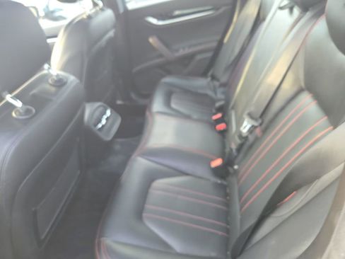 Used 2017 Maserati Ghibli S RWD image 7