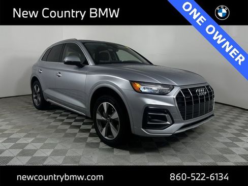 Used 2023 Audi Q5 2.0T Premium w/ Convenience Package image 1