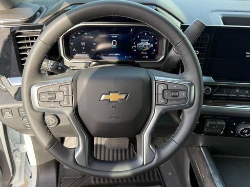 New 2026 Chevrolet Silverado 3500 LT w/ Convenience Package AWD/4WD image 7