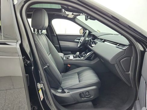 Certified 2023 Land Rover Range Rover Velar R-Dynamic S image 10